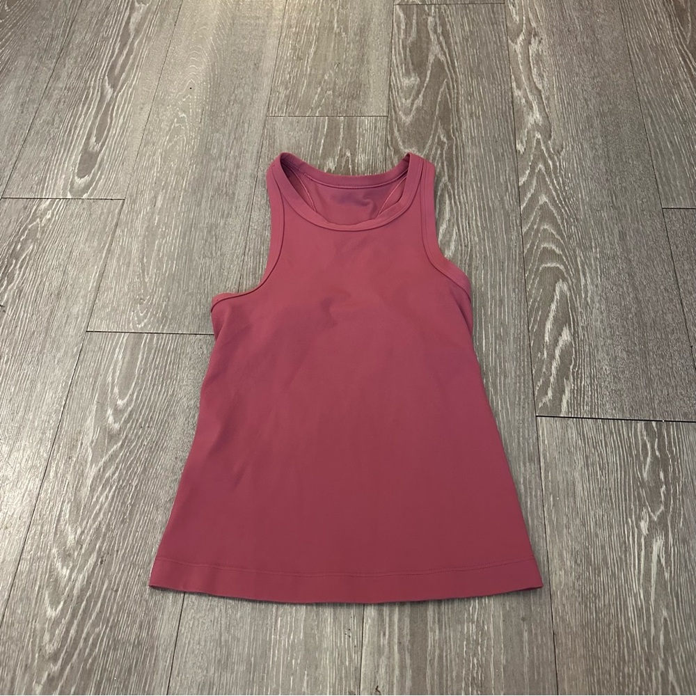 Lululemon tank top women’s size 2 rasberry pink red